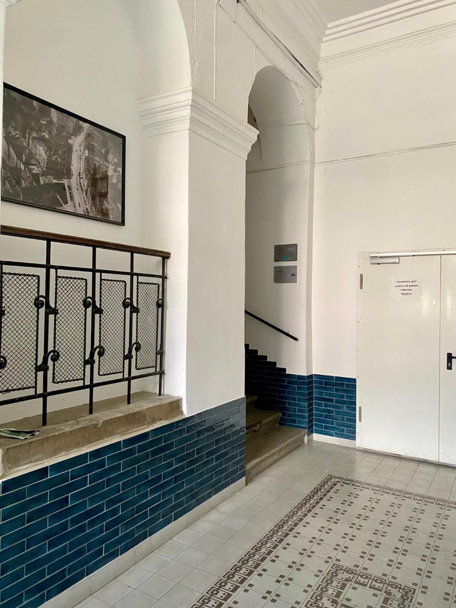 B32 Gellert Apartment بودابست المظهر الخارجي الصورة